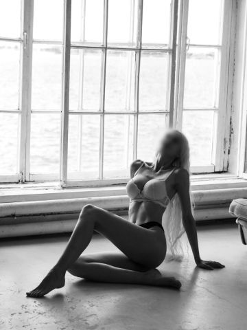 Варвара Элегантная Брюнетка Кемерово